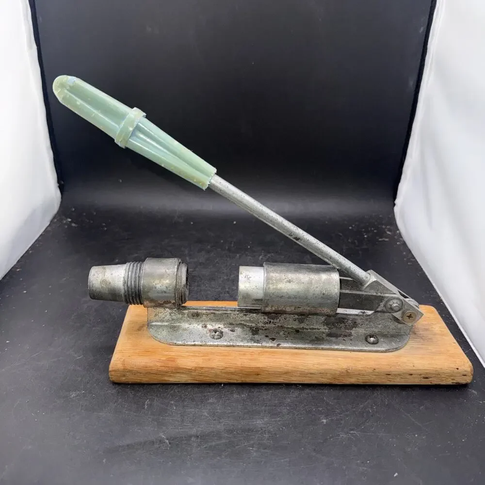 Vintage Reed’s Rocket Nutcracker Lever Action Metal Wood Base USA Pecan Walnut